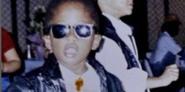 巴西队球员房间有自己儿时照片 你猜得出谁是谁吗